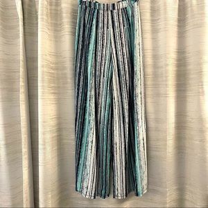 Bar III gaucho pants - size small